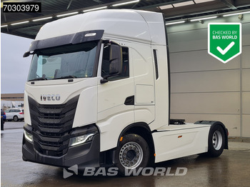 Vilcējs IVECO S-WAY