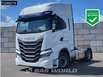 Vilcējs IVECO S-WAY