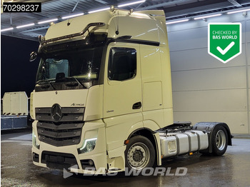 Vilcējs MERCEDES-BENZ Actros 1845