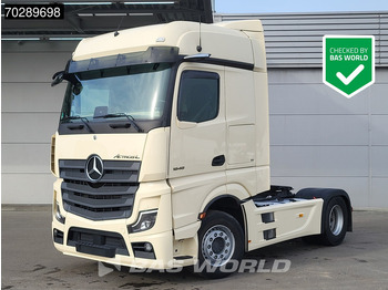 Vilcējs MERCEDES-BENZ Actros 1848