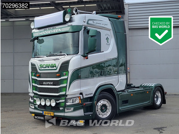 Vilcējs SCANIA S 450