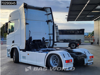 Vilcējs Scania R450 4X2 Mega Retarder 2x Tanks LED Standklima Euro 6: foto 2