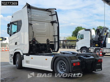 Jaunā Vilcējs Scania S560 4X2 NEW! Retarder Full-Air 2xTanks Leder Standklima Navi ACC LED: foto 2