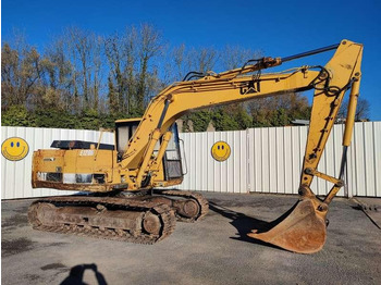 Kāpurķēžu ekskavators CATERPILLAR E120B