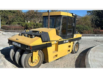 Pneimatiskais veltnis Caterpillar PS300B: foto 2