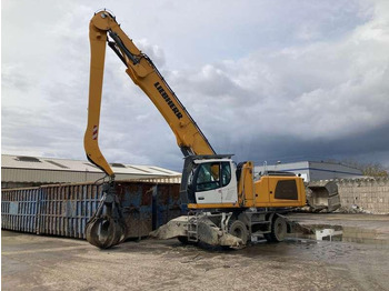 Atkritumu iekrāvējs LIEBHERR LH 40 M