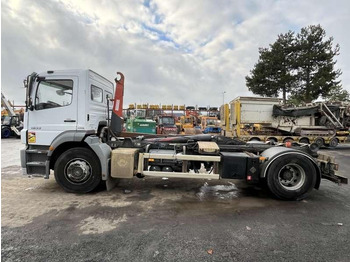 Pacēlājs ar āķi Mercedes AXOR 1833: foto 4