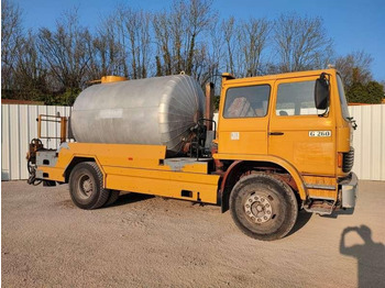 Gudronators RENAULT G 260