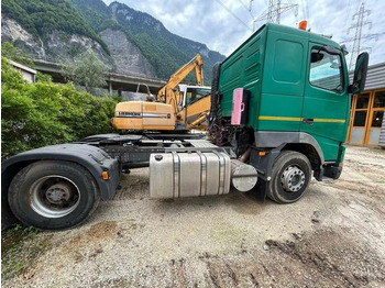 Vilcējs Volvo FH12-420 4X2: foto 4