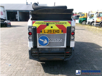 Ielu tīrīšanas mašīna Johnston C202 compact street sweeper: foto 5