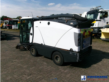Ielu tīrīšanas mašīna Johnston C202 compact street sweeper: foto 3