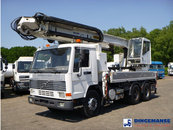 Kravas auto ar manipulatoru VOLVO FL10