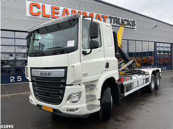 Pacēlājs ar āķi DAF CF 460