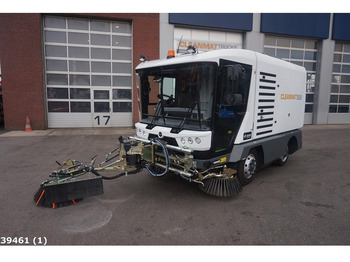 Ielu tīrīšanas mašīna RAVO