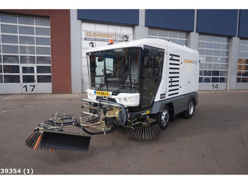 Ielu tīrīšanas mašīna RAVO