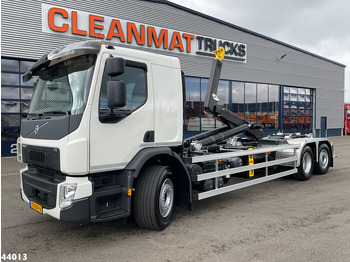 Pacēlājs ar āķi VOLVO FE