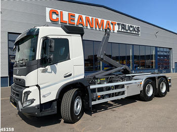 Pacēlājs ar āķi VOLVO FMX 430
