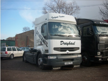 Vilcējs RENAULT 385: foto 1