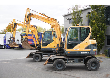 Ekskavators HYUNDAI