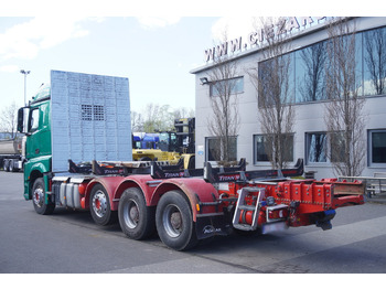 Kravas auto ar manipulatoru pārvadāšana koksnes Mercedes-Benz Arocs 3563 8 × 4 / 630 HP / steered axle / Logging superstructure: foto 5