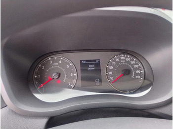 Furgons ar slēgtā virsbūve RENAULT Master / BRAND NEW Box van: foto 5