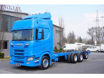 Kravas auto ar manipulatoru SCANIA R 650