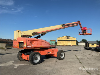 Teleskopiskais pacēlājs JLG