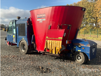 Lopbarības mikseris 2011 Mayer Siloking 14 Feed Grinder: foto 3