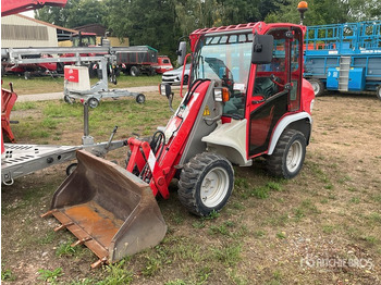 Riteņu iekrāvējs KRAMER