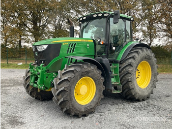 Mini traktors JOHN DEERE 6215R
