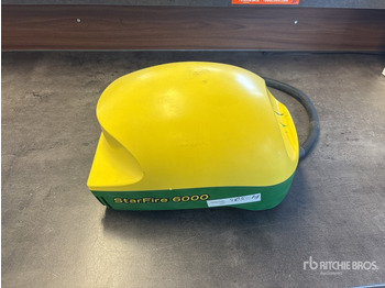 Traktors JOHN DEERE 8320R