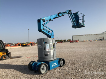 Izlices pacēlājs 2001 Genie Z30N 2WD Electric Articulating Boom Lift: foto 2