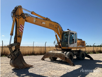 Riteņu ekskavators LIEBHERR A 924