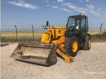 Teleskopiskais iekrāvējs JCB