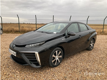 Vieglā automašīna TOYOTA