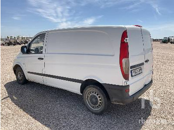 Kravas automašīna ar slēgto virsbūvi MERCEDES-BENZ 109CDI: foto 2