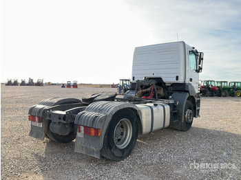 Vilcējs 2008 Mercedes Benz Axor 1843LS 4x2 S/A Day Cab Truck Tractor: foto 4
