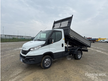 Komercauto pašizgāzējs IVECO Daily