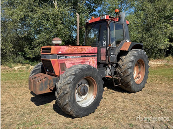 Traktors CASE IH 1455XL