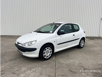 Vieglā automašīna PEUGEOT