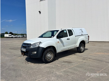 Pikaps ISUZU