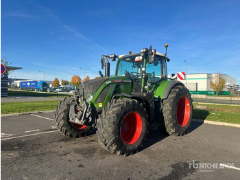 Traktors FENDT 720 Vario