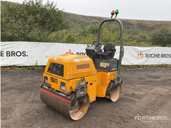 Ceļu veltnis TEREX