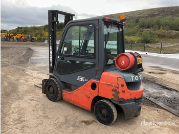 Gāzes iekrāvējs 2014 Toyota 02-8FGF25 2014 Toyota 8FG25 Forklift Forklift: foto 4