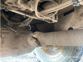 Mini pašizgāzējs 2016 JCB 6TST 6 ton 4x4 Swivel Dumper: foto 5 Mini pašizgāzējs 2016 JCB 6TST 6 ton 4x4 Swivel Dumper: foto 5