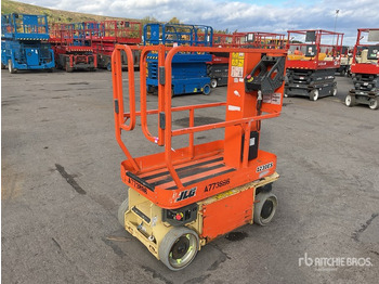 Torņa pacēlājs JLG