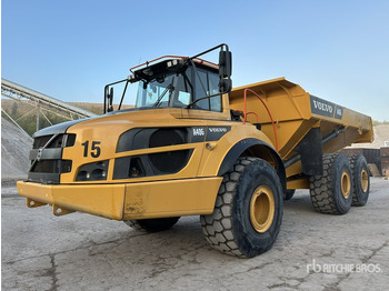 Artikulētias pašizgāzējs VOLVO A40G