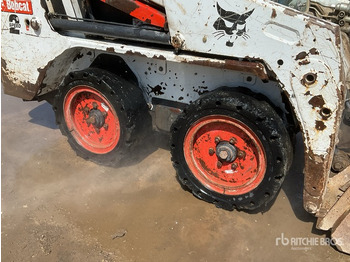 Kompaktiekrāvējs BOBCAT S100