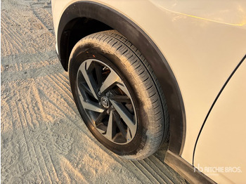 SUV 2019 Toyota Rush 2WD SUV: foto 4 SUV 2019 Toyota Rush 2WD SUV: foto 4