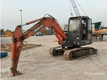 Mini-ekskavators DOOSAN DH55